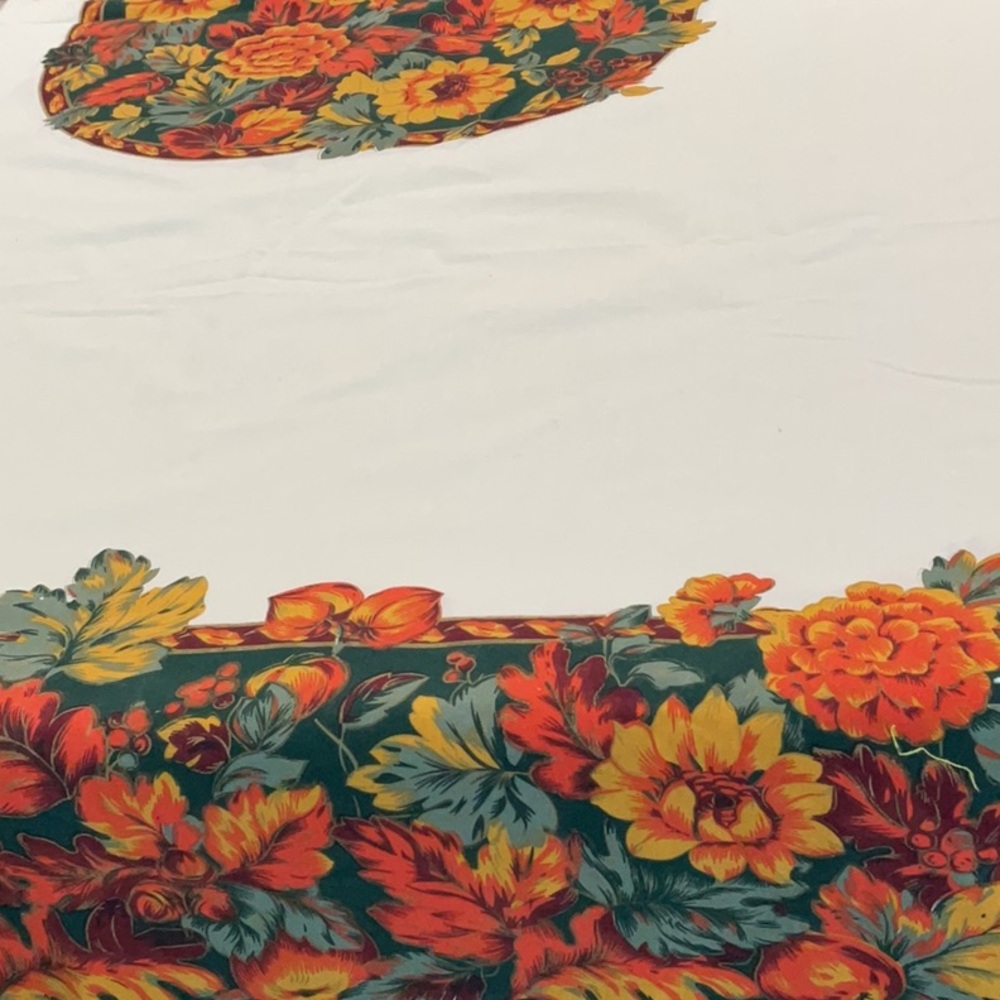 Three Autumn Thanksgiving tablecloths - Picture 14 of 16
